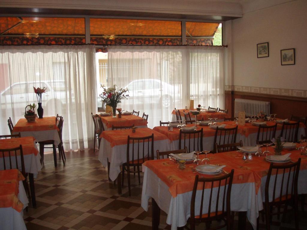 לורדה Hotel Du Viscos מראה חיצוני תמונה