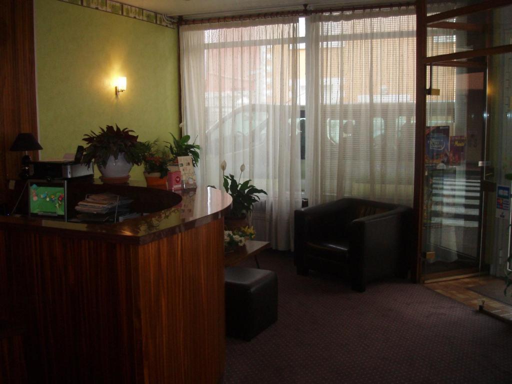 לורדה Hotel Du Viscos מראה חיצוני תמונה